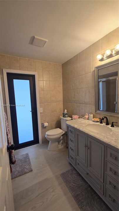 Недавно арендовано: $7,500 (4 спален, 3 ванн, 3882 Квадратных фут)