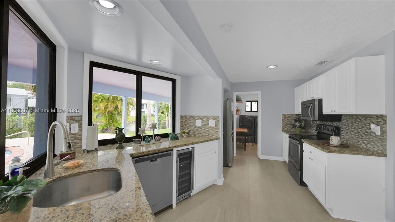 Недавно арендовано: $7,500 (4 спален, 3 ванн, 3882 Квадратных фут)