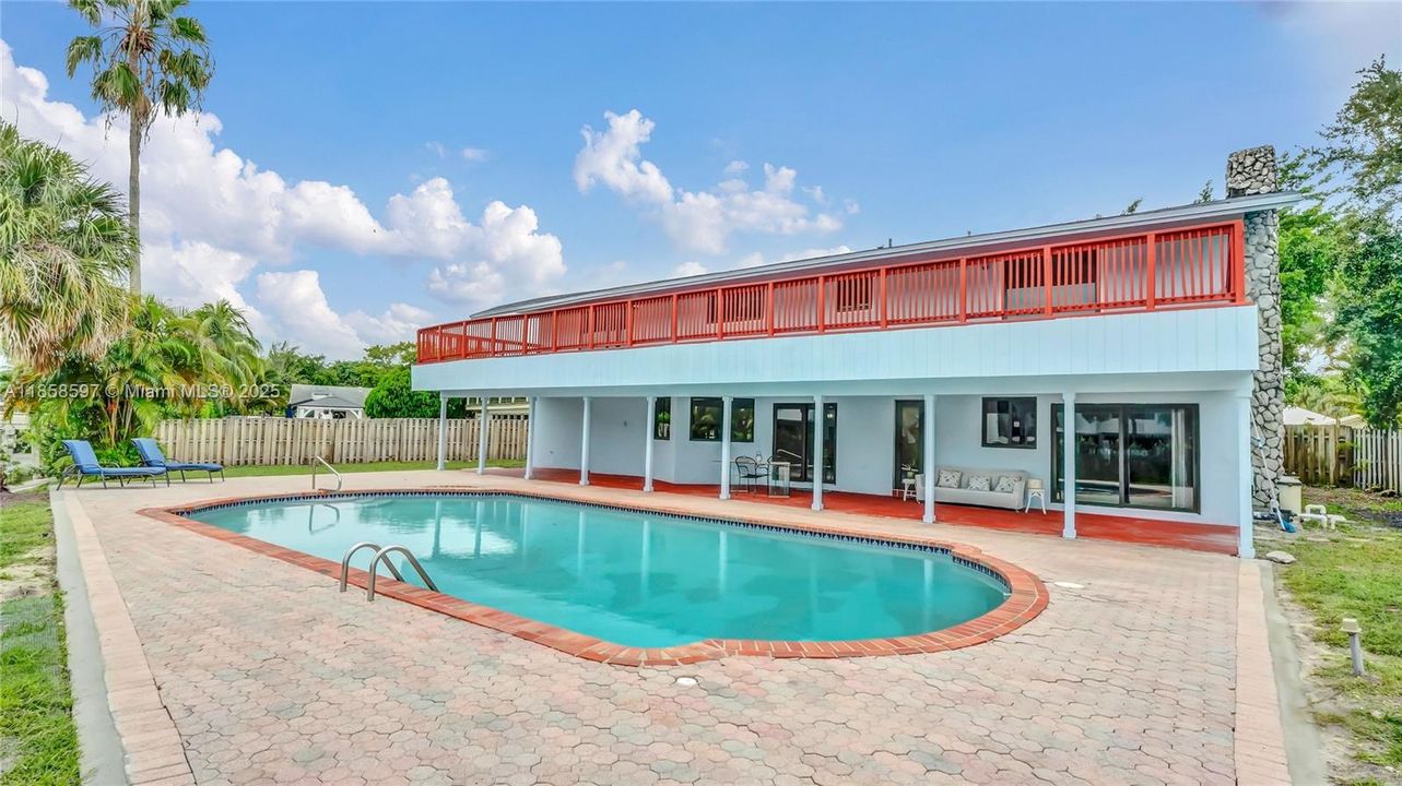 Недавно арендовано: $7,500 (4 спален, 3 ванн, 3882 Квадратных фут)