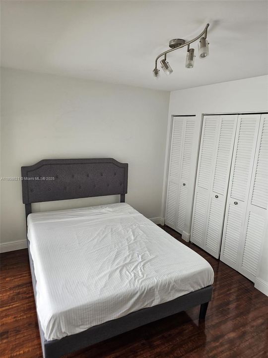 For Sale: $440,000 (3 beds, 2 baths, 1500 Square Feet)