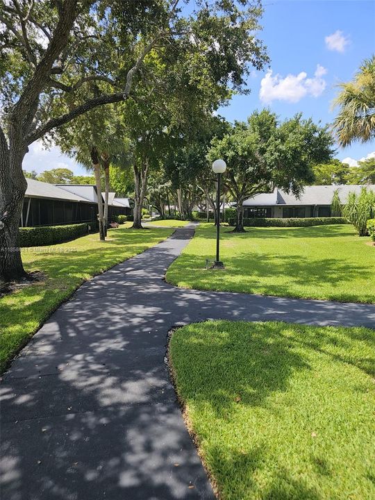 For Sale: $440,000 (3 beds, 2 baths, 1500 Square Feet)