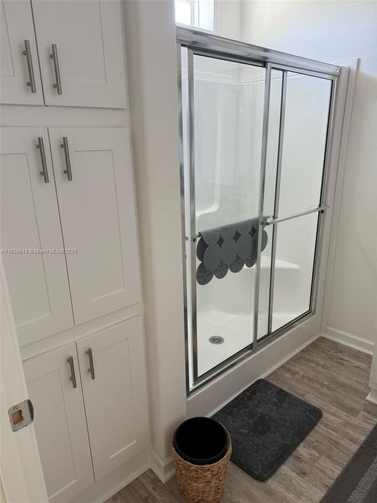 En Venta: $250,000 (3 camas, 2 baños, 5630 Pies cuadrados)