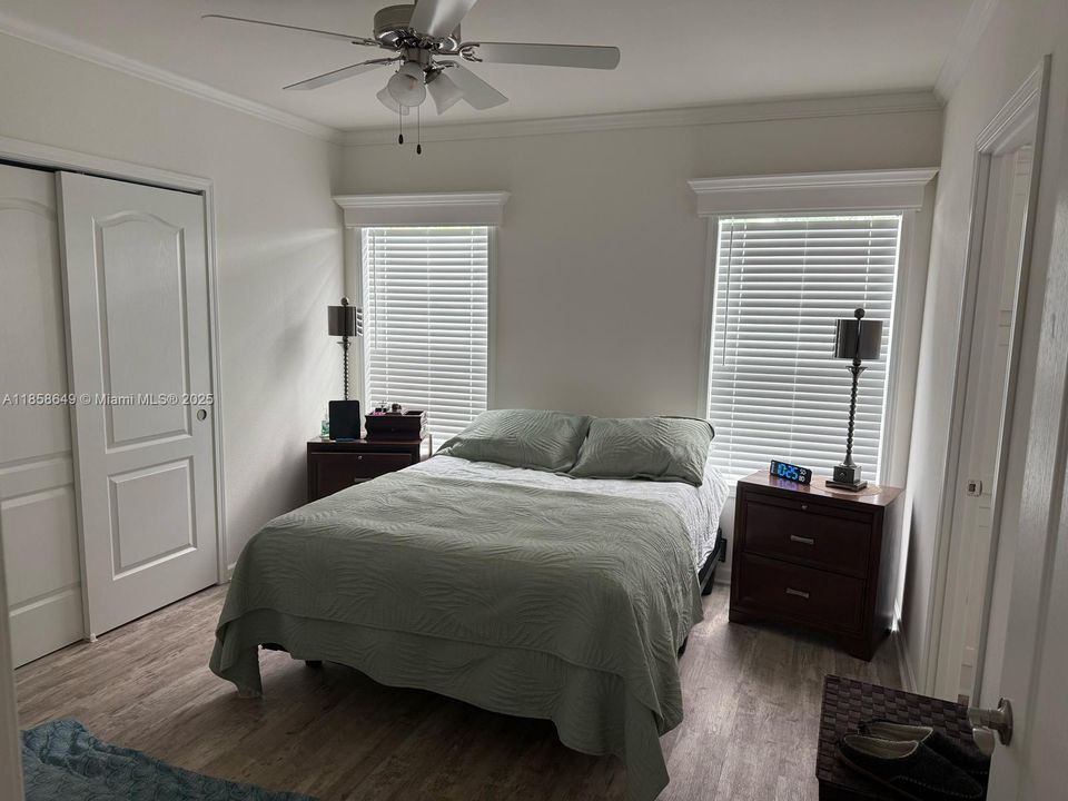 En Venta: $250,000 (3 camas, 2 baños, 5630 Pies cuadrados)