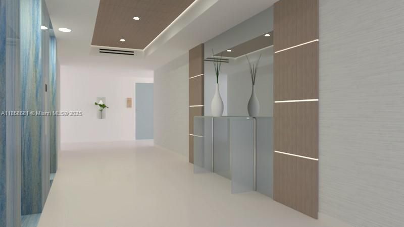 For Sale: $538,000 (1 beds, 1 baths, 662 Square Feet)