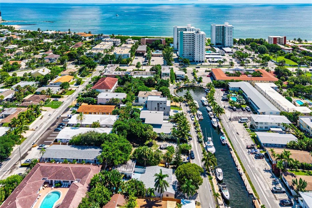 For Sale: $3,995,000 (5 beds, 5 baths, 3791 Square Feet)