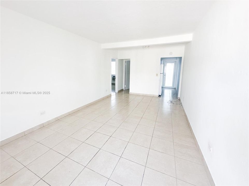 待售: $4,350,000 (0 贝兹, 0 浴室, 0 平方英尺)