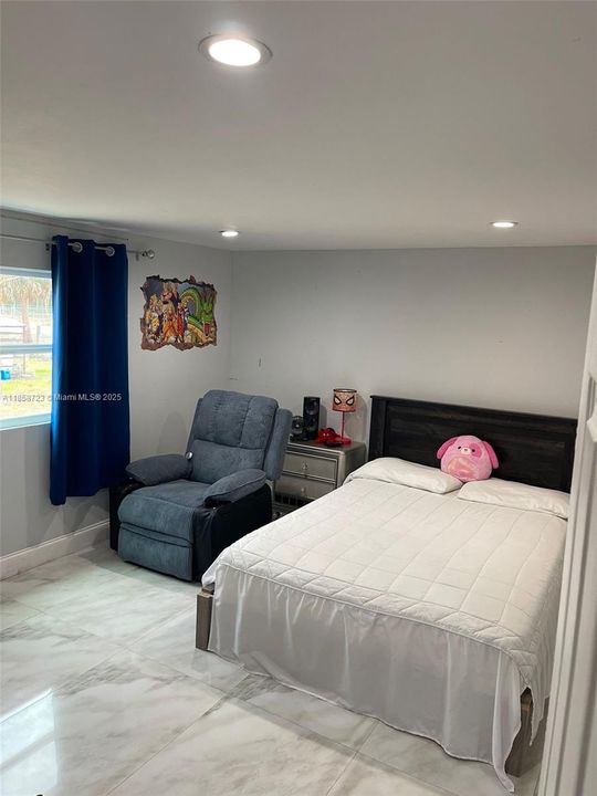 Vendido Recientemente: $480,000 (3 camas, 3 baños, 0 Pies cuadrados)