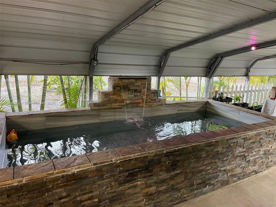 Vendido Recientemente: $480,000 (3 camas, 3 baños, 0 Pies cuadrados)