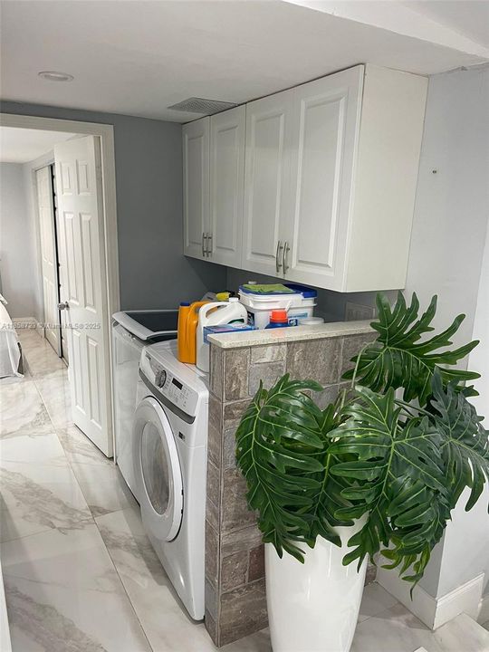 Vendido Recientemente: $480,000 (3 camas, 3 baños, 0 Pies cuadrados)