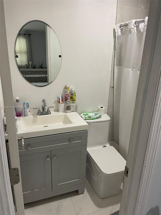 Vendido Recientemente: $480,000 (3 camas, 3 baños, 0 Pies cuadrados)