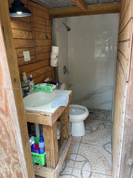 Vendido Recientemente: $480,000 (3 camas, 3 baños, 0 Pies cuadrados)