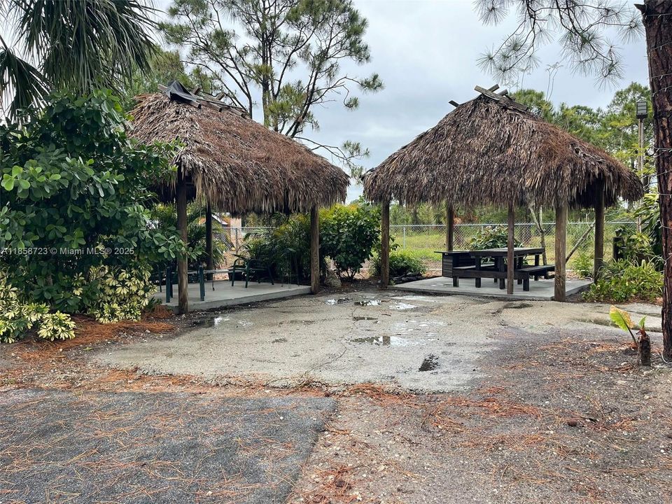 Vendido Recientemente: $480,000 (3 camas, 3 baños, 0 Pies cuadrados)