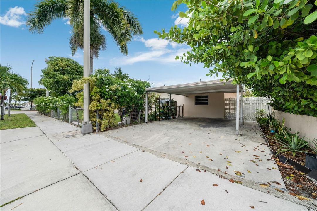 Vendido Recientemente: $1,150,000 (0 camas, 0 baños, 4353 Pies cuadrados)