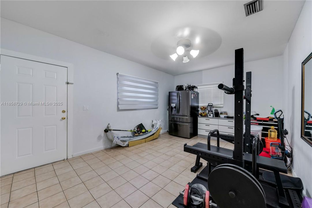 Vendido Recientemente: $1,150,000 (0 camas, 0 baños, 4353 Pies cuadrados)