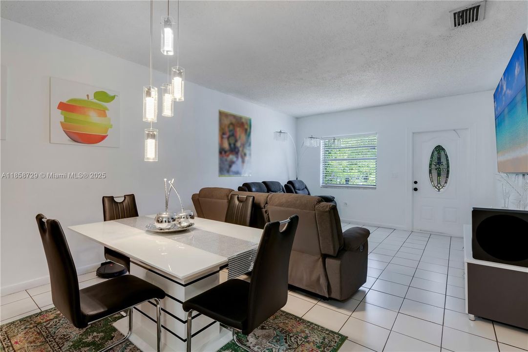 Vendido Recientemente: $1,150,000 (0 camas, 0 baños, 4353 Pies cuadrados)