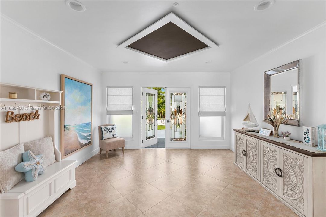 Recently Rented: $4,500 (3 beds, 2 baths, 2438 Square Feet)