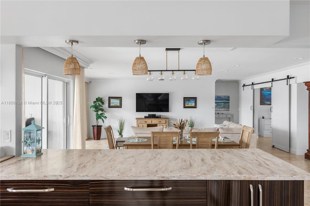 Recently Rented: $4,500 (3 beds, 2 baths, 2438 Square Feet)