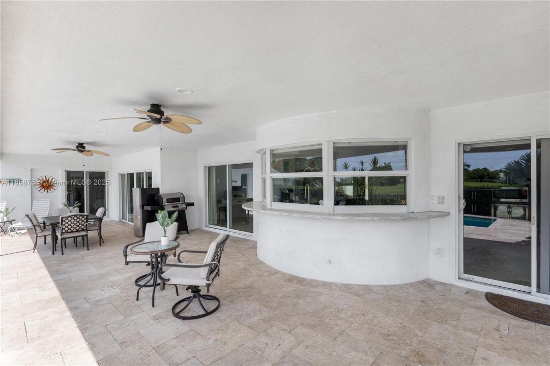 Recently Rented: $4,500 (3 beds, 2 baths, 2438 Square Feet)