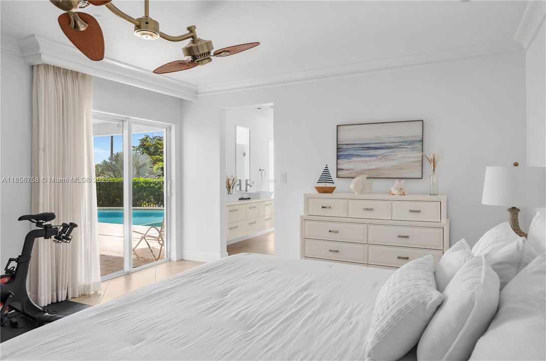 Recently Rented: $4,500 (3 beds, 2 baths, 2438 Square Feet)