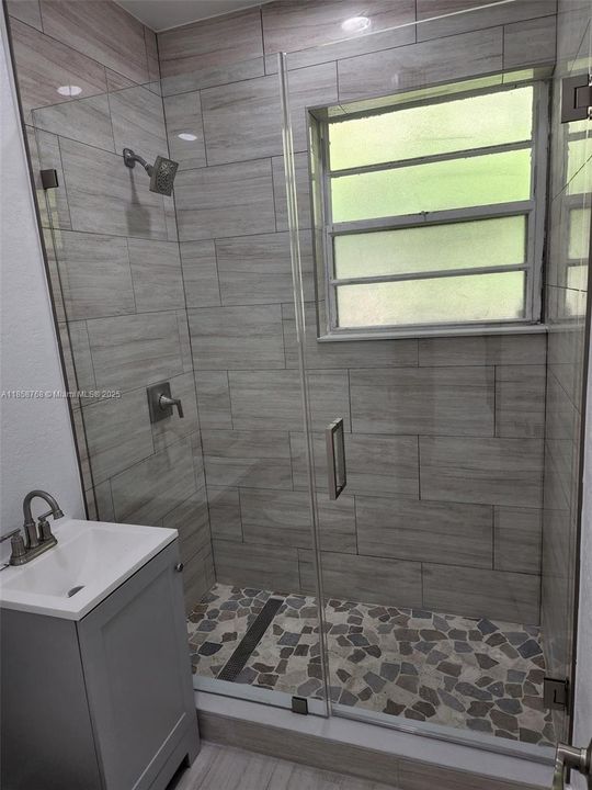 待售: $1,250,000 (0 贝兹, 0 浴室, 3425 平方英尺)