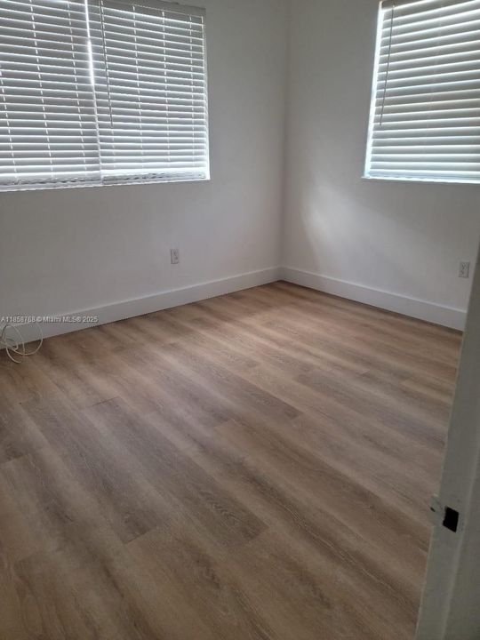 待售: $1,250,000 (0 贝兹, 0 浴室, 3425 平方英尺)