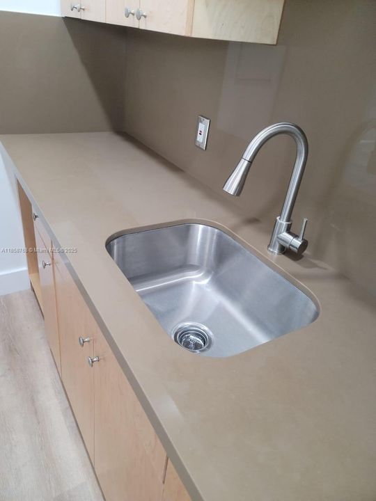 待售: $1,250,000 (0 贝兹, 0 浴室, 3425 平方英尺)