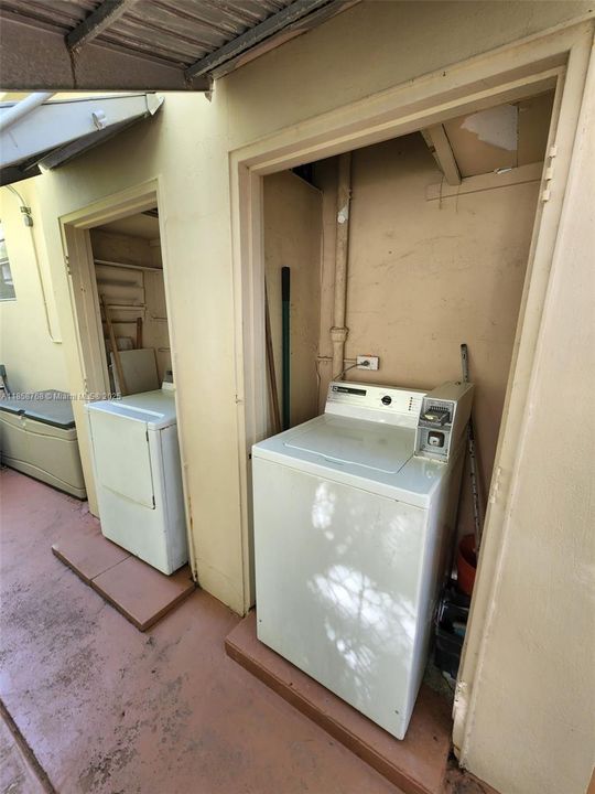 待售: $1,250,000 (0 贝兹, 0 浴室, 3425 平方英尺)