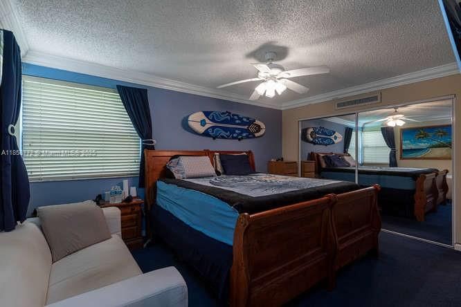 For Sale: $199,900 (2 beds, 2 baths, 970 Square Feet)