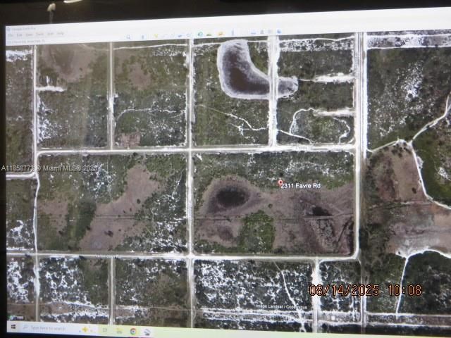 En Venta: $19,900 (1.26 acres)