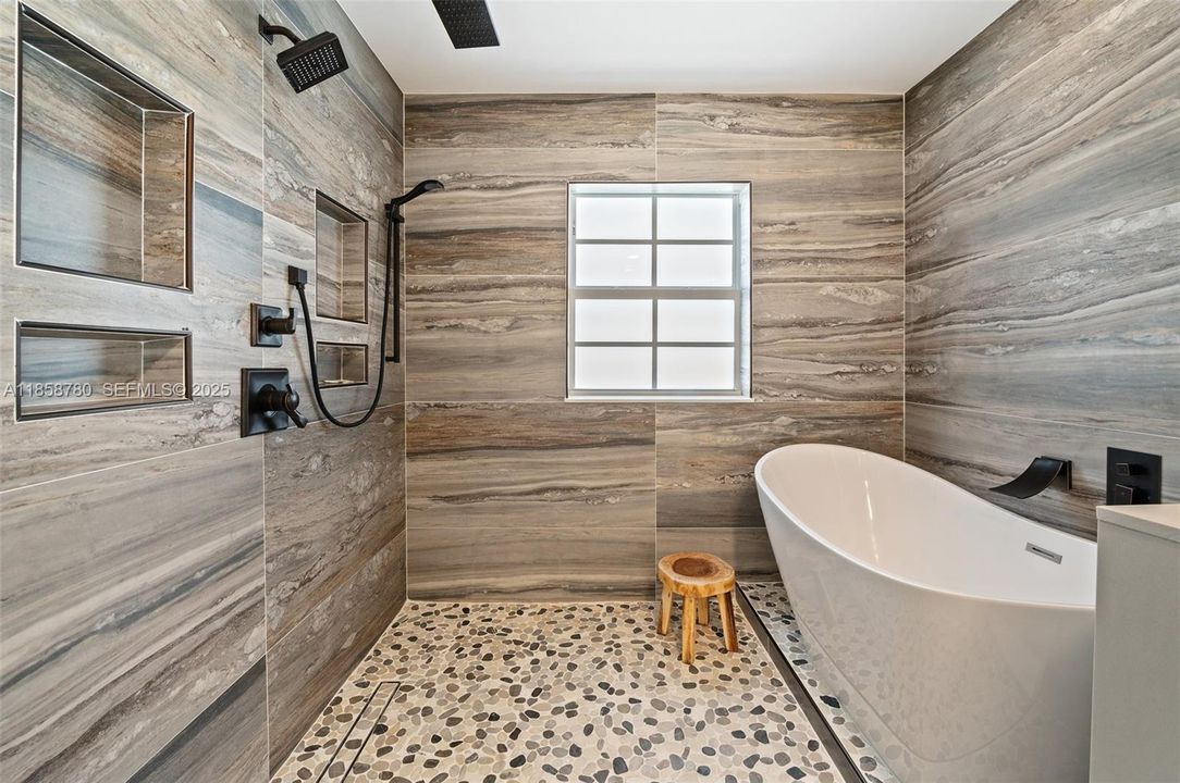 En Venta: $1,995,000 (0 camas, 0 baños, 3443 Pies cuadrados)