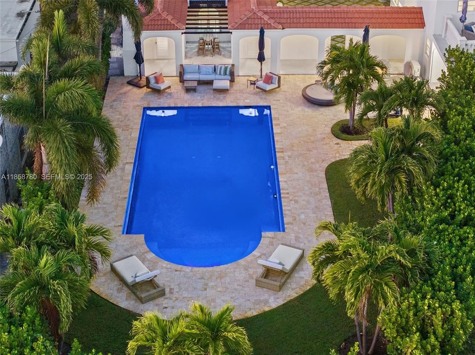 En Venta: $1,995,000 (0 camas, 0 baños, 3443 Pies cuadrados)