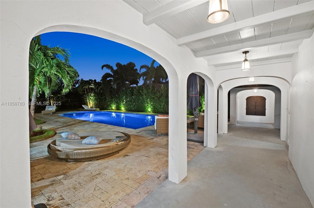 En Venta: $1,995,000 (0 camas, 0 baños, 3443 Pies cuadrados)