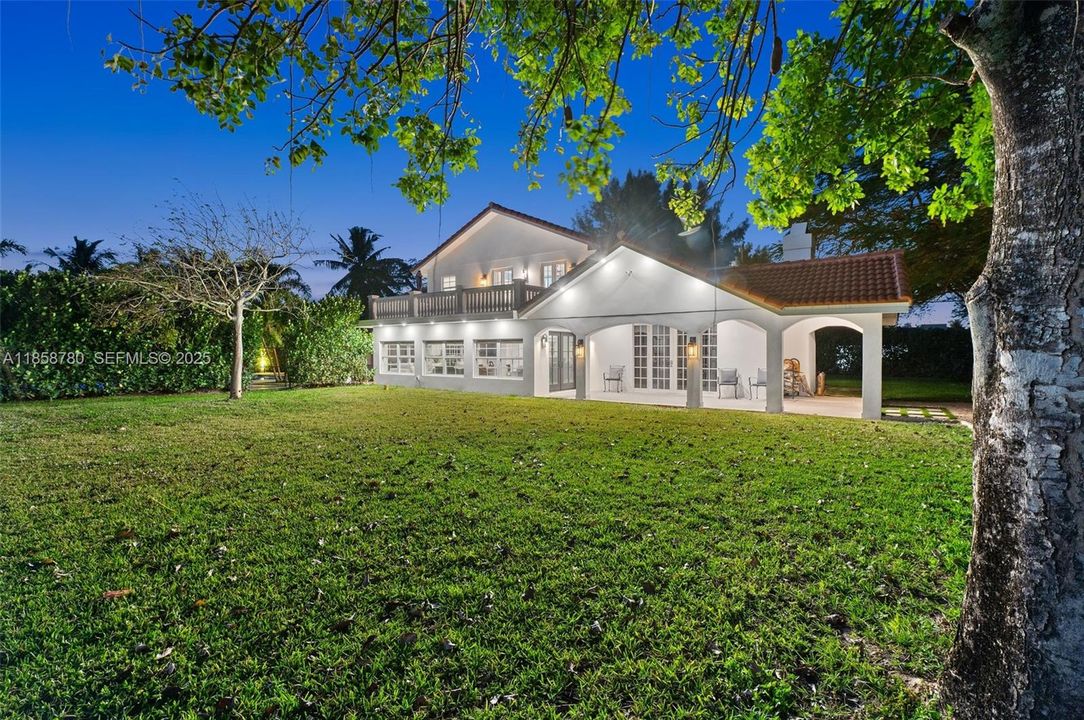 En Venta: $1,995,000 (0 camas, 0 baños, 3443 Pies cuadrados)