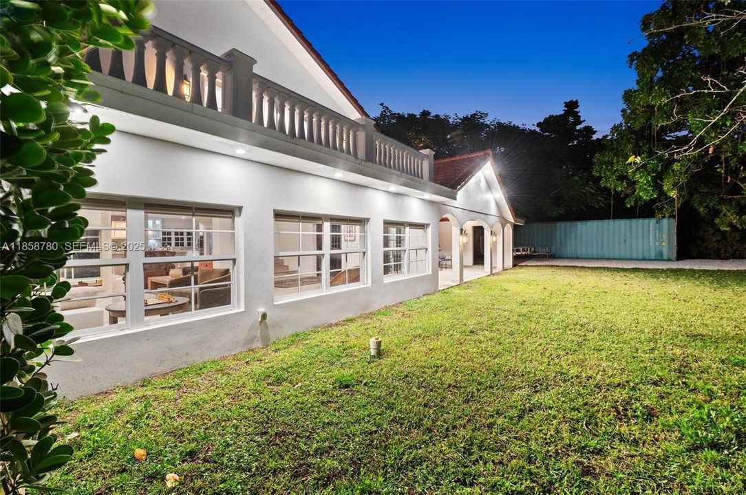 En Venta: $1,995,000 (0 camas, 0 baños, 3443 Pies cuadrados)