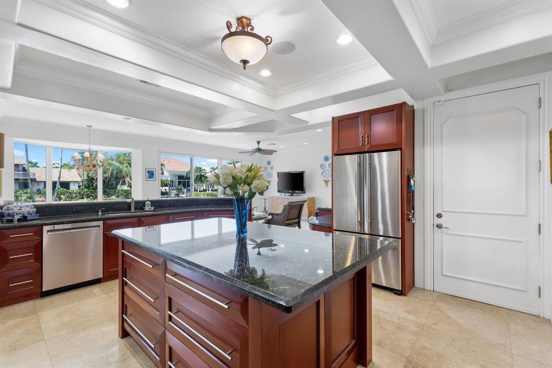 Stainless appliances