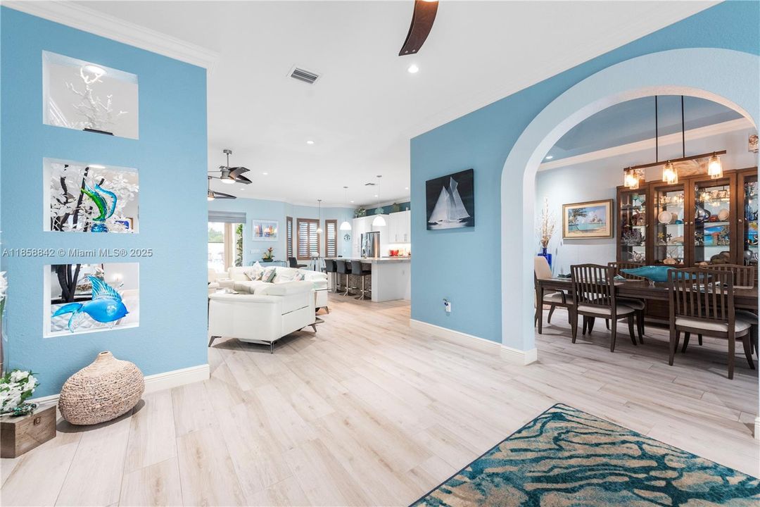 Active With Contract: $1,299,999 (5 beds, 3 baths, 2821 Square Feet)