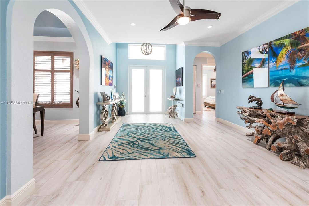 Active With Contract: $1,299,999 (5 beds, 3 baths, 2821 Square Feet)