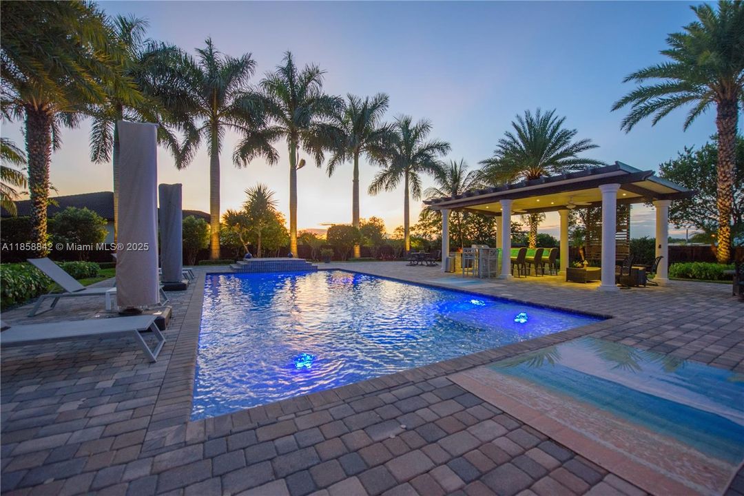 Active With Contract: $1,299,999 (5 beds, 3 baths, 2821 Square Feet)