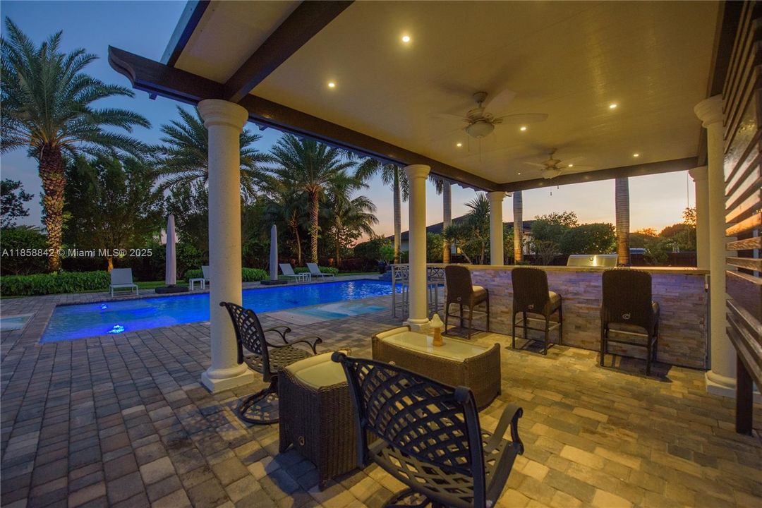 Active With Contract: $1,299,999 (5 beds, 3 baths, 2821 Square Feet)