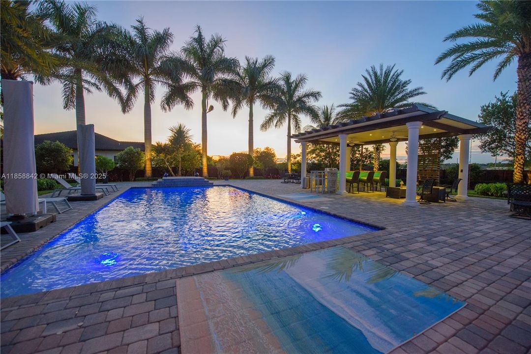 Active With Contract: $1,299,999 (5 beds, 3 baths, 2821 Square Feet)