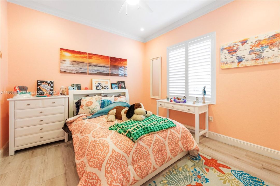 Active With Contract: $1,299,999 (5 beds, 3 baths, 2821 Square Feet)