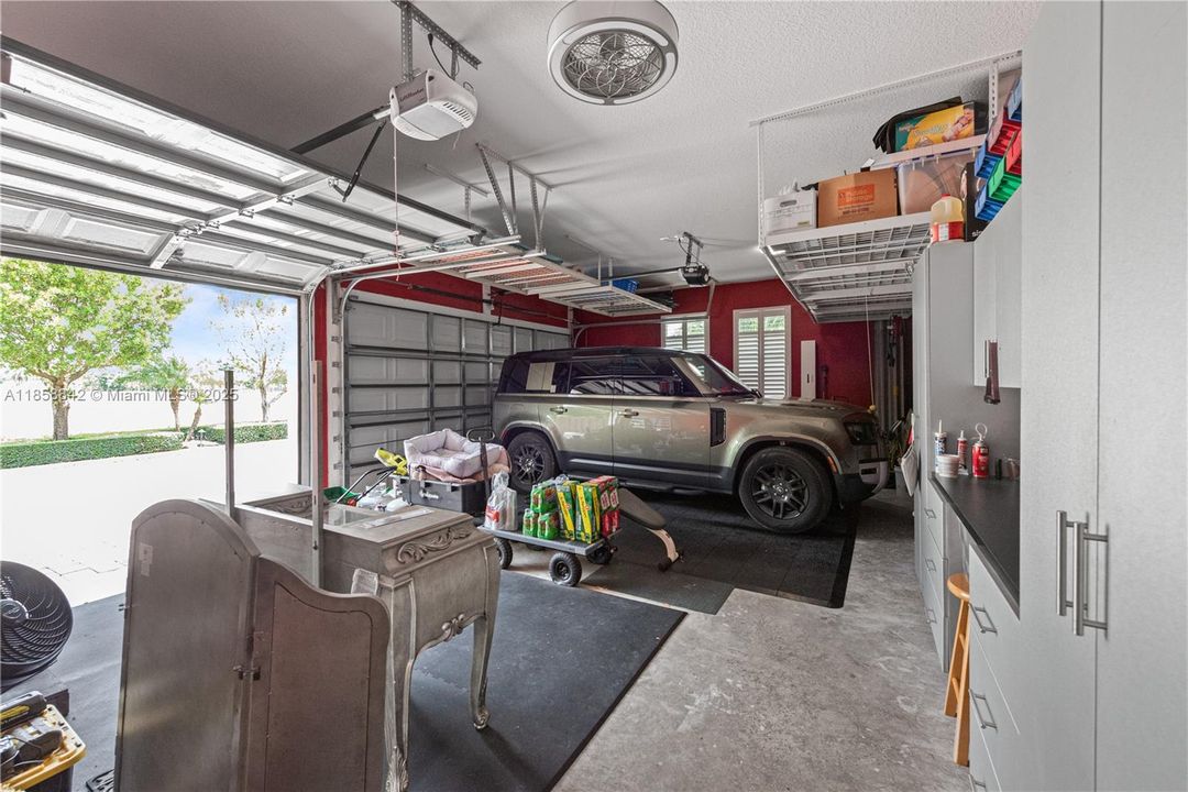 Active With Contract: $1,299,999 (5 beds, 3 baths, 2821 Square Feet)