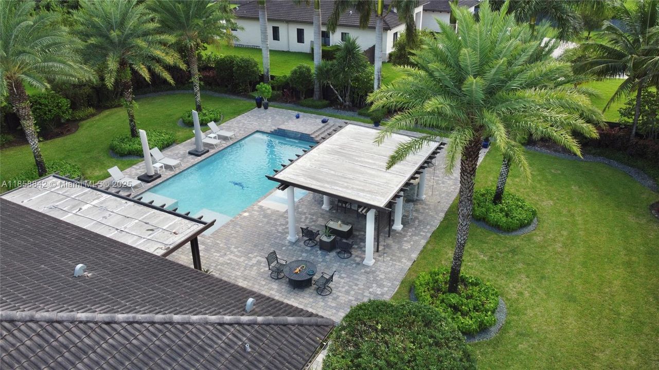 Active With Contract: $1,299,999 (5 beds, 3 baths, 2821 Square Feet)