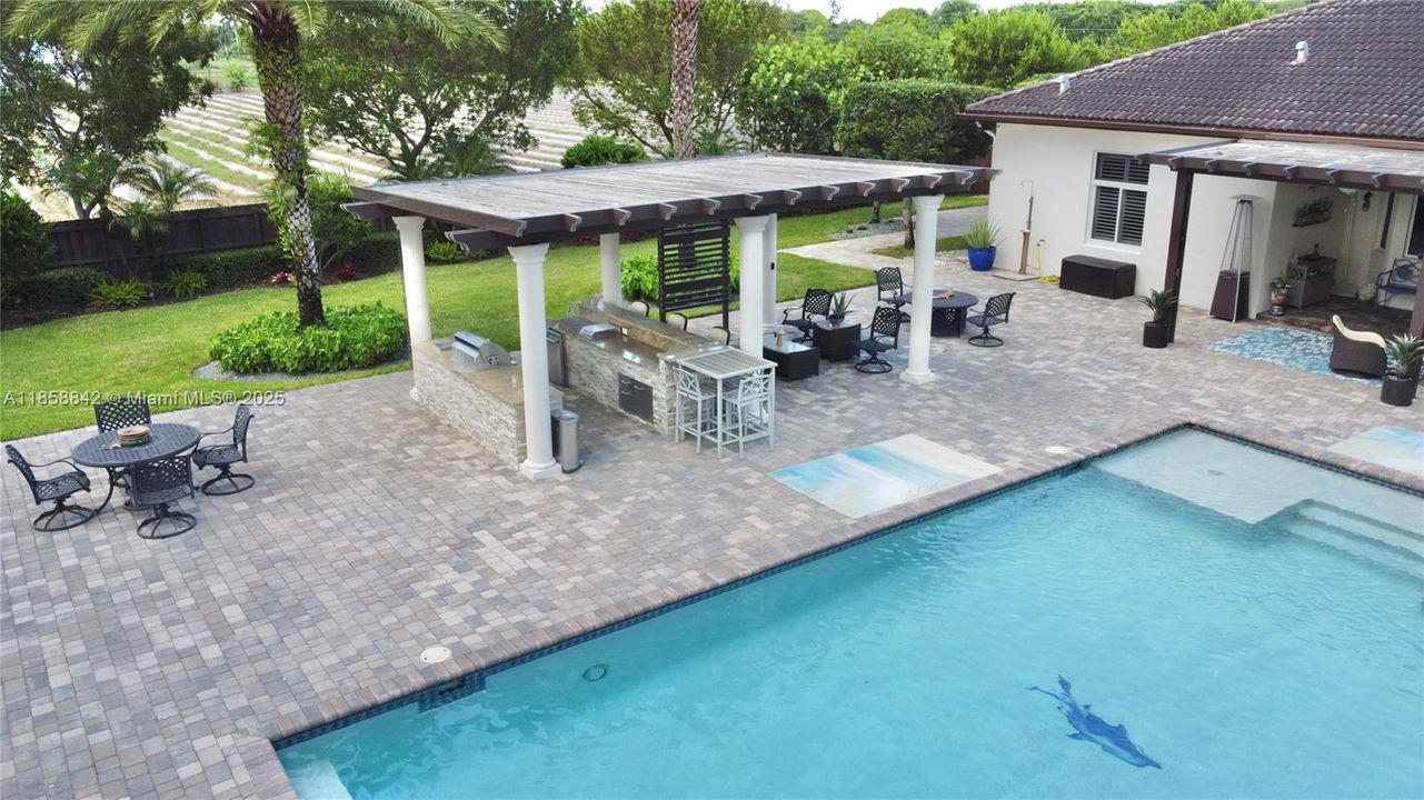 Active With Contract: $1,299,999 (5 beds, 3 baths, 2821 Square Feet)