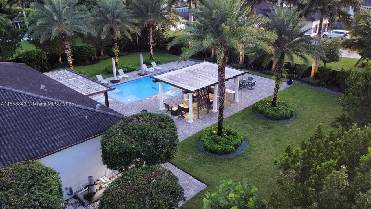 Active With Contract: $1,299,999 (5 beds, 3 baths, 2821 Square Feet)