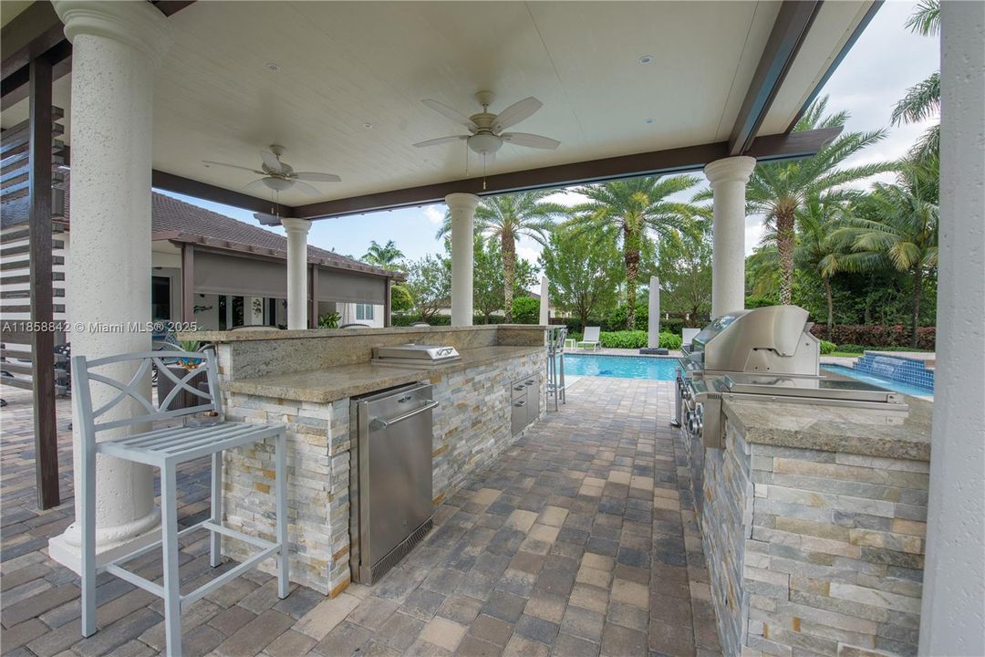 Active With Contract: $1,299,999 (5 beds, 3 baths, 2821 Square Feet)