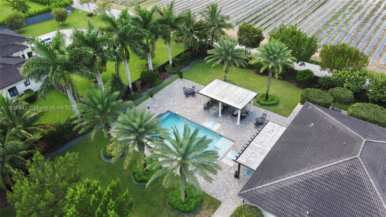 Active With Contract: $1,299,999 (5 beds, 3 baths, 2821 Square Feet)