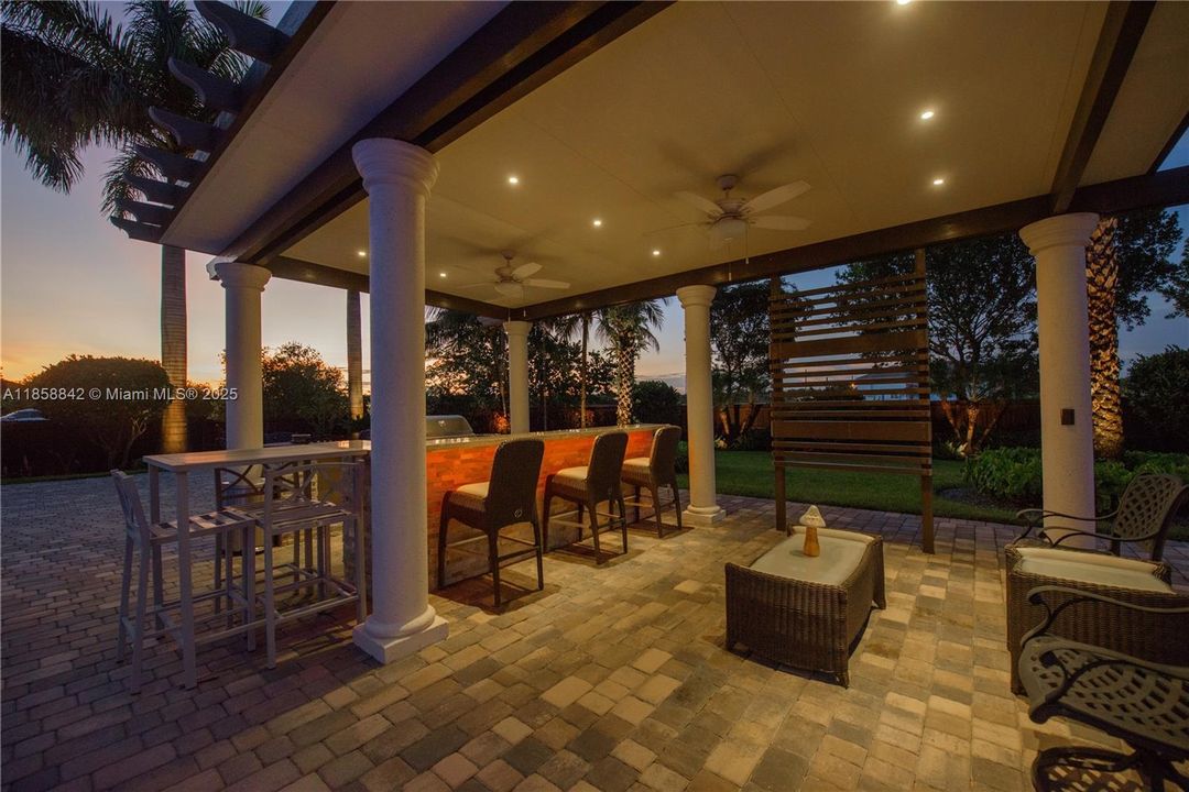 Active With Contract: $1,299,999 (5 beds, 3 baths, 2821 Square Feet)