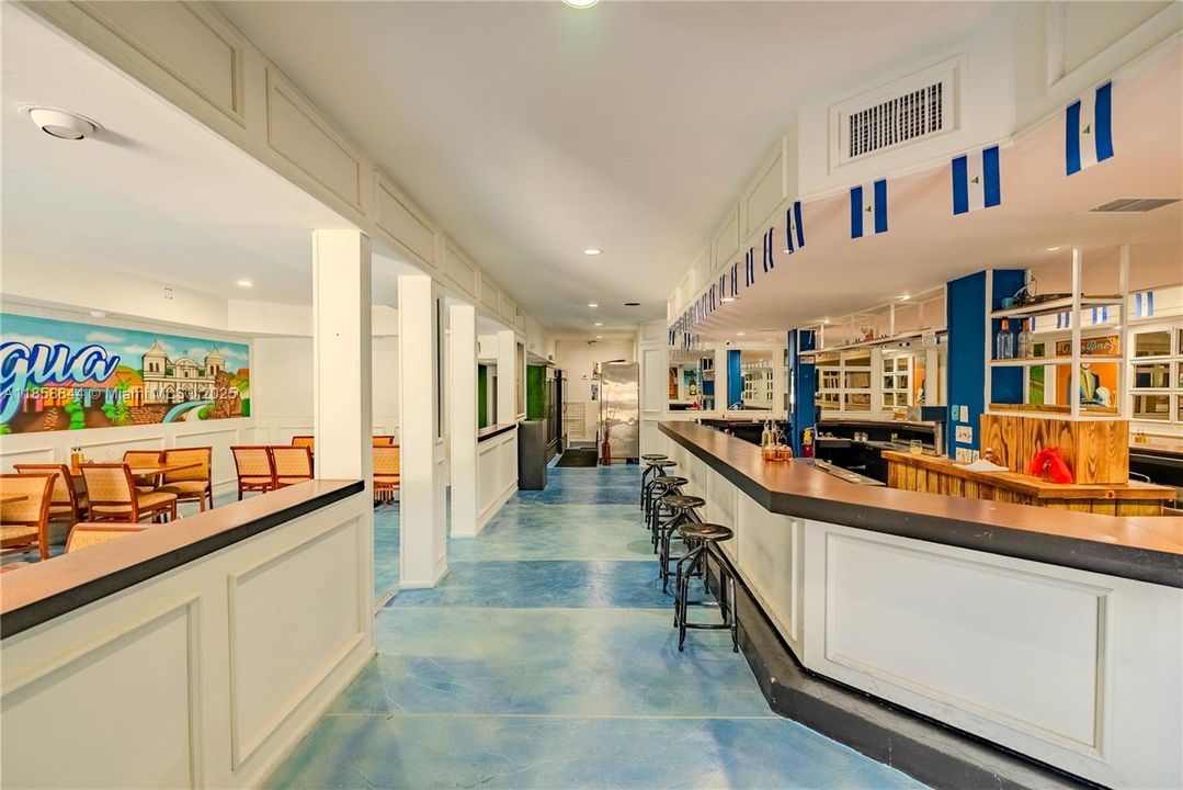 365 N ROYAL POINCIANA BLVD