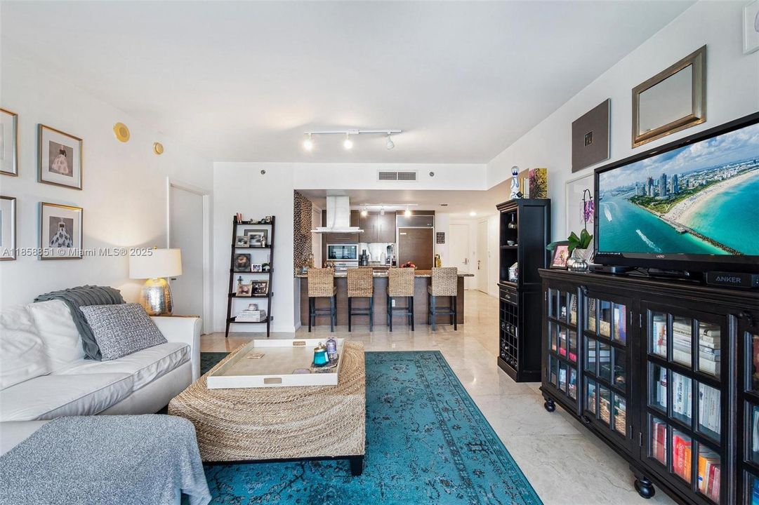 En Venta: $850,000 (2 camas, 2 baños, 1255 Pies cuadrados)